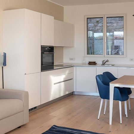 Serviced Apartments By Hotel De Charme Laveno Exterior foto